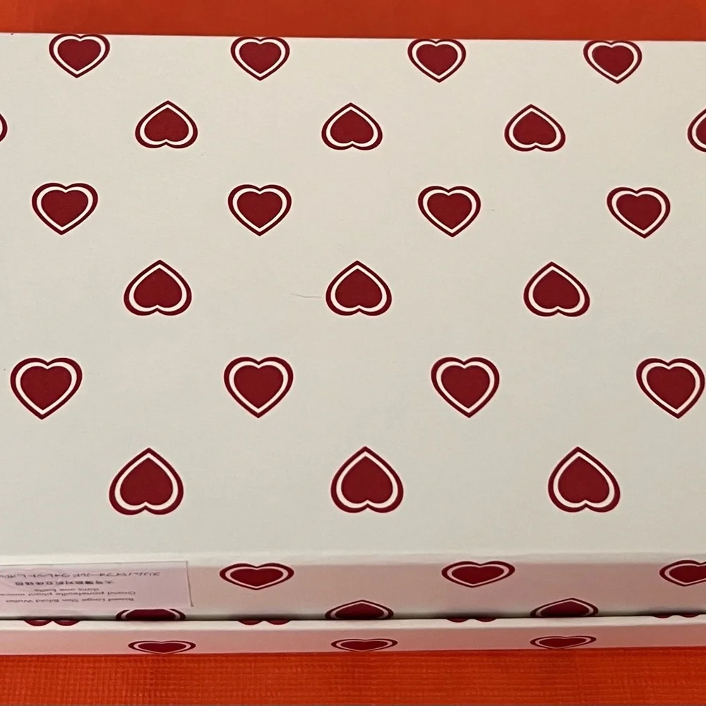 kate spade New York adorable NWT, Madison Heartfelt Boxed Slim Bifold Wallet - Picture 10 of 14